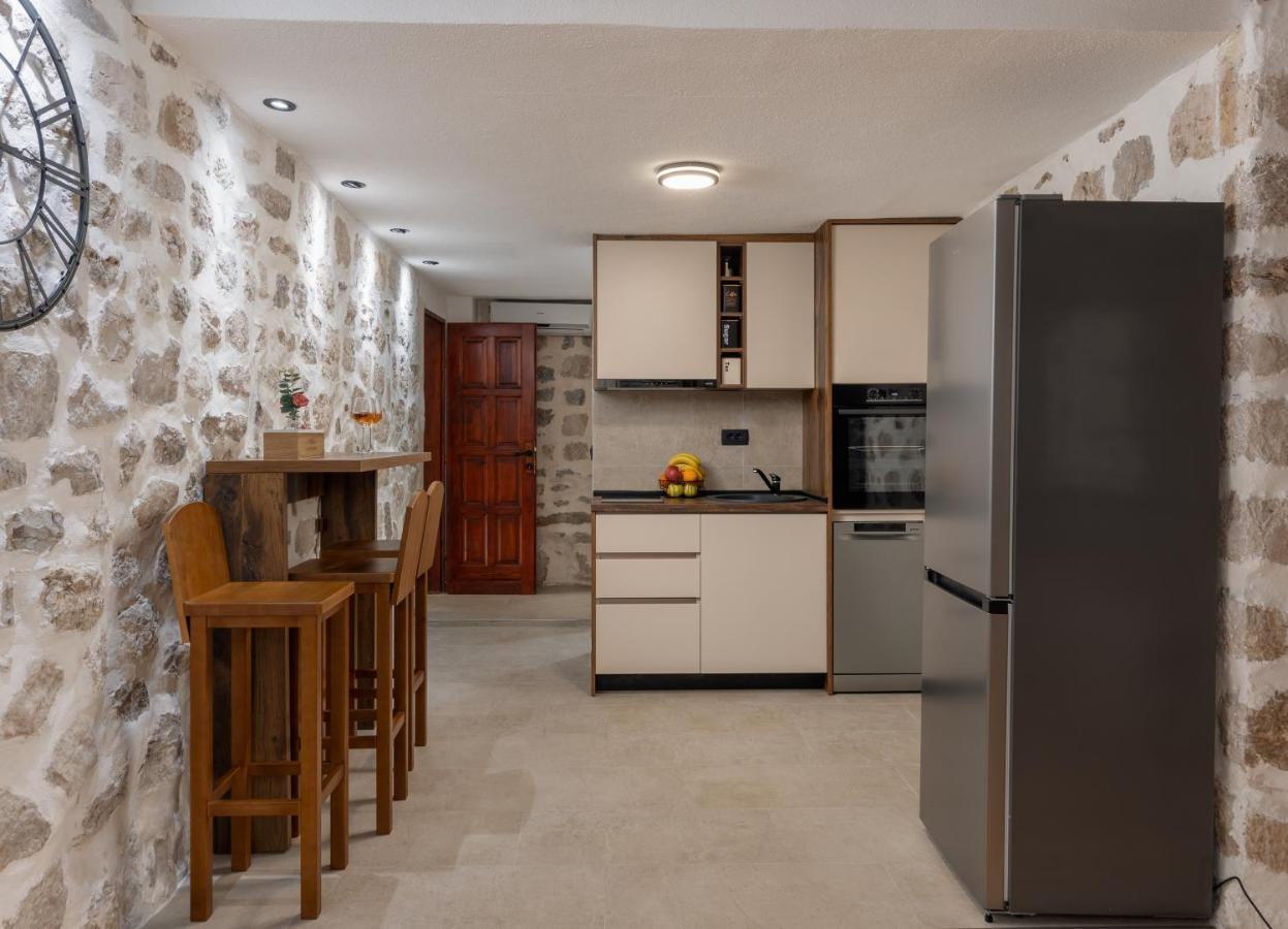 Quince&Sparkle Apartments Old Town Kotor Ngoại thất bức ảnh